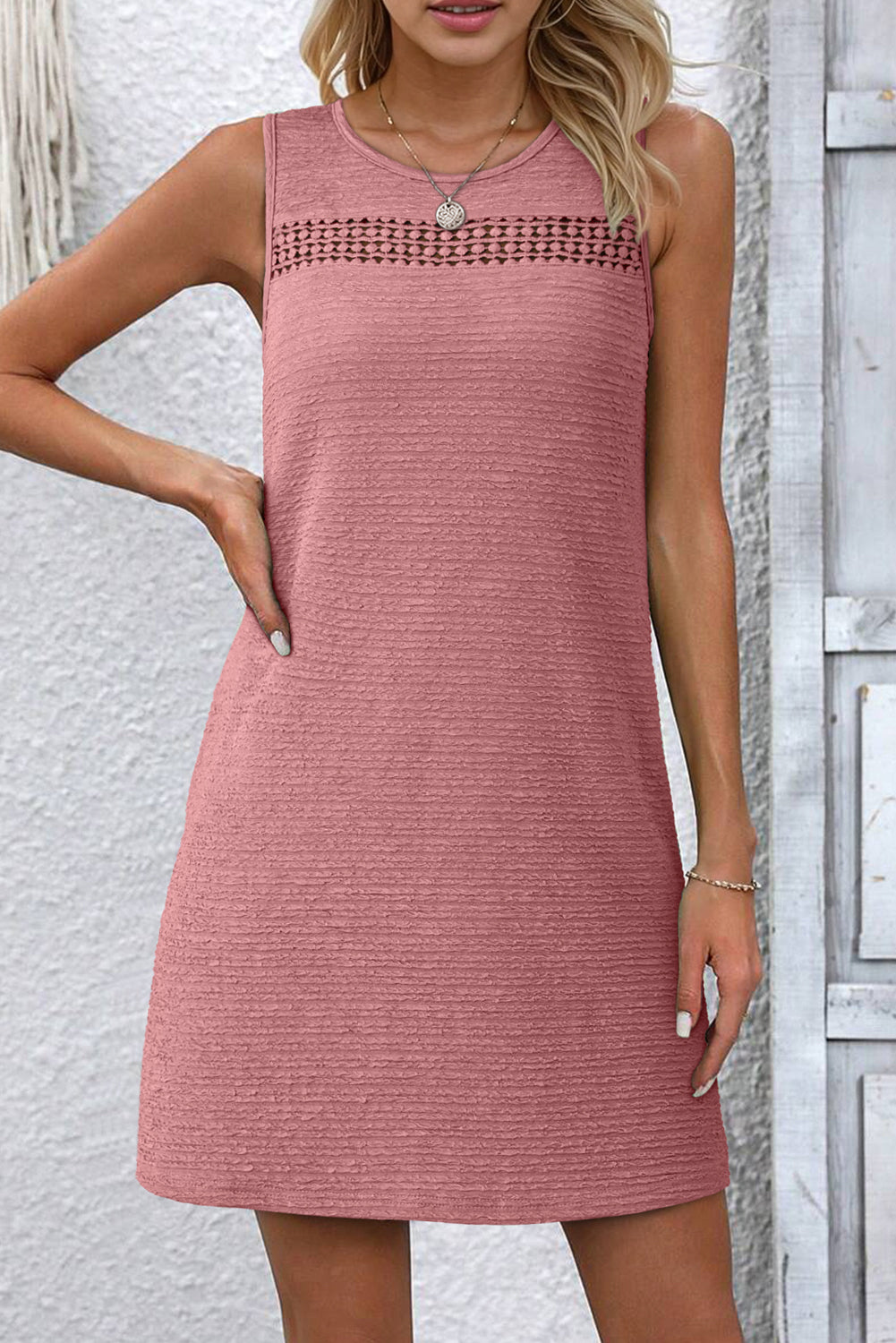 Robe mini sans manches en dentelle texturée — Noir, Bleu, Rose