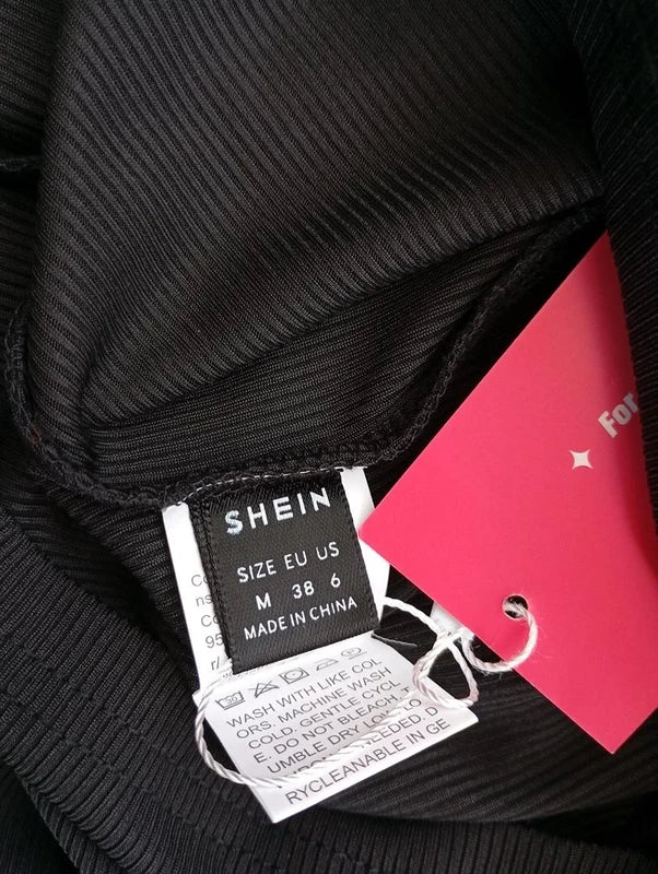 Combinaison short Shein - Noir - Cut-out - Neuf avec étiquette