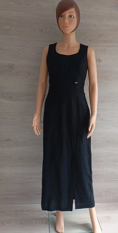 Robe longue en lin et viscose sans manche noire S Giesswein très bon état