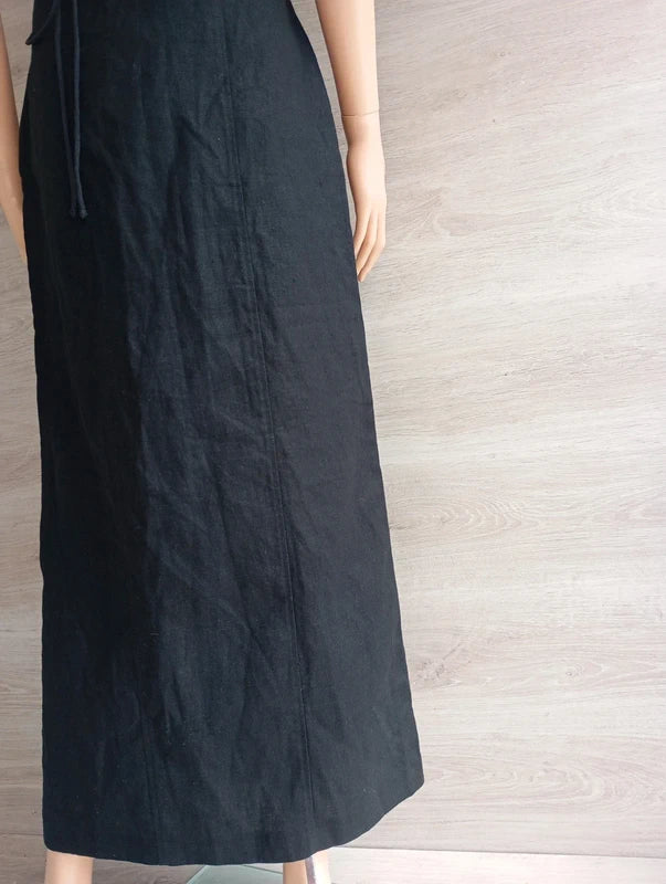 Robe longue en lin et viscose sans manche noire S Giesswein très bon état
