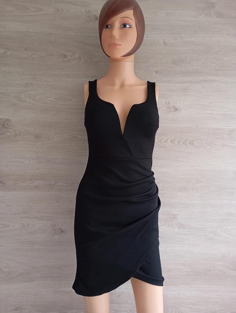 Jolie robe de soirée 🌸 Twins 🌸 Tu - Noir - Neuf - sans manches - décolleté
