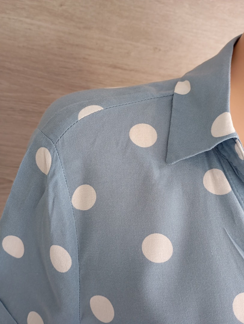 Robe chemise bleu ciel à pois — Bershka — Taille S — Très bon état
