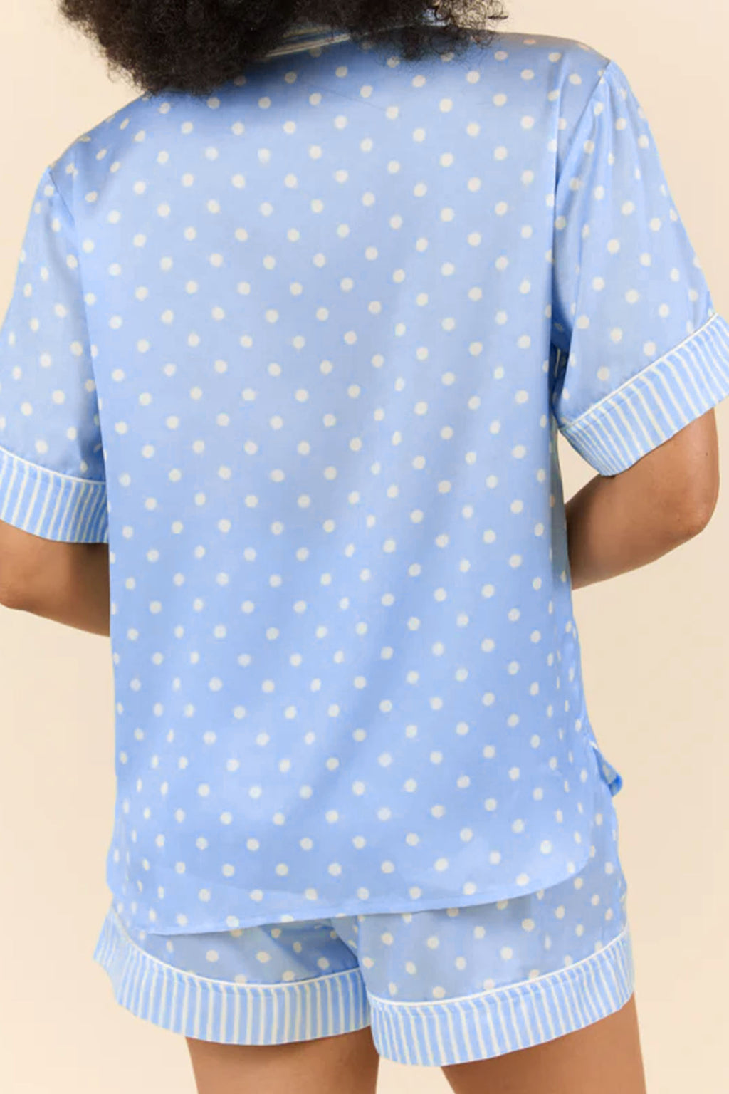 Ensemble pyjama court à pois bleu ciel
