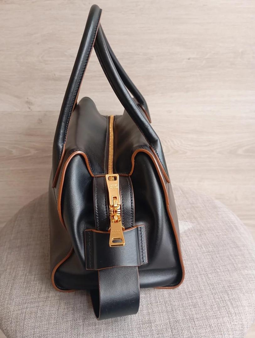 Sac à main Prada bandoulière - cuir - noir et marron - modèle Top Handle Vintage , collection Vitello Phoenix de Prada