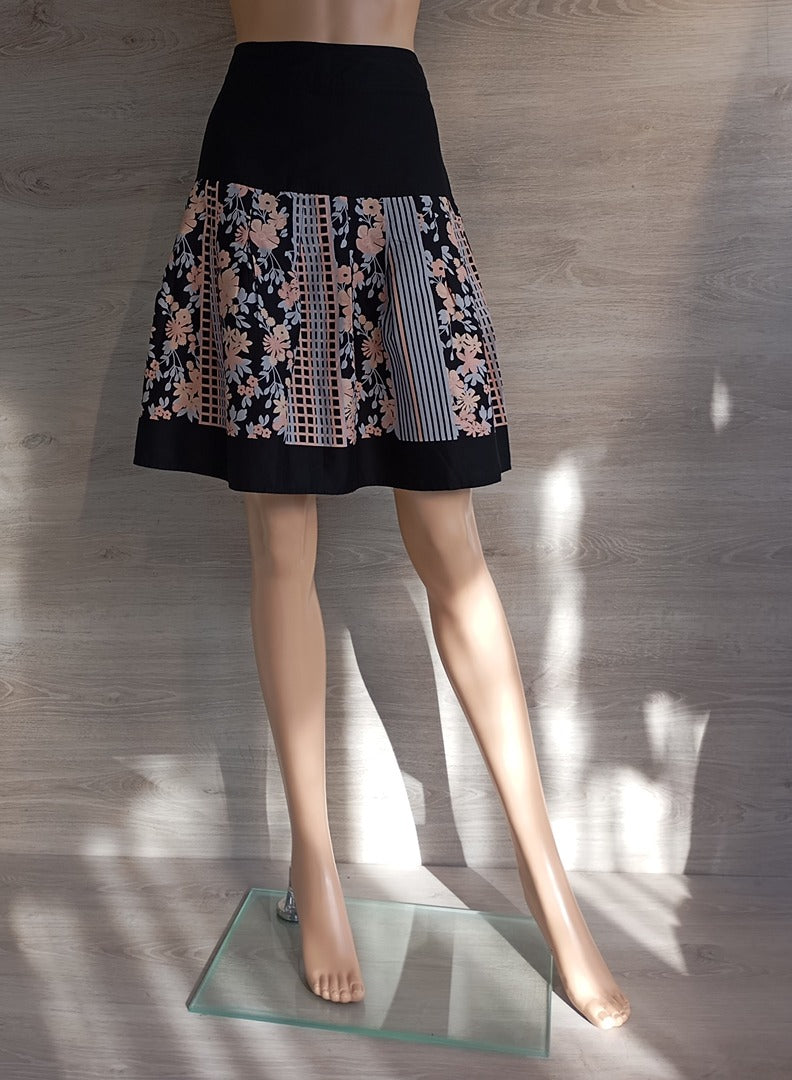 Jupe mi-longue noir & multicolore - H&M - T38 - Très bon état