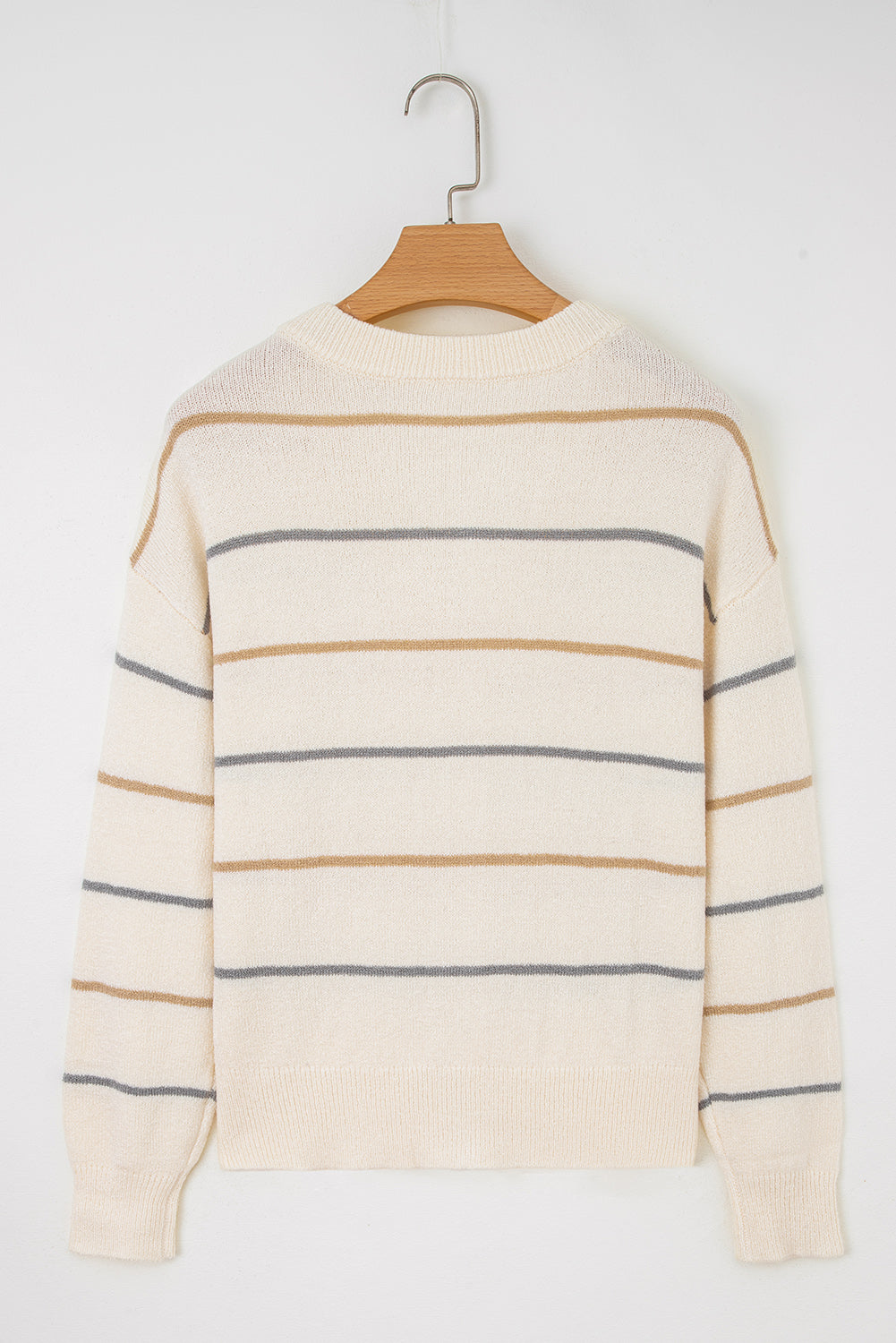 Cardigan Rayé Crème – Col en V, Boutons Dorés & Épaules Tombantes
