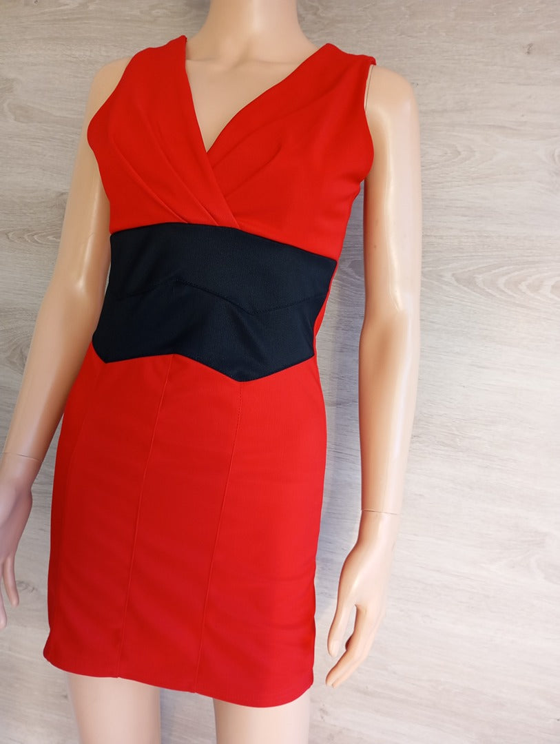 Robe courte sans manches - Orcelly - S/m - Rouge/noir - Très bon état