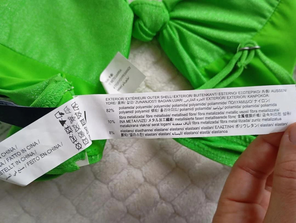 Haut de maillot de bain 🌸 strdivarius 🌸 M - Vert - Neuf - coupe triangle avec noeud décoratif