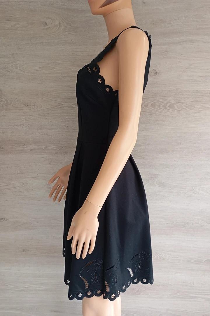 Petite robe noire découpée au laser — Ted Baker — Taille S — Très bon état