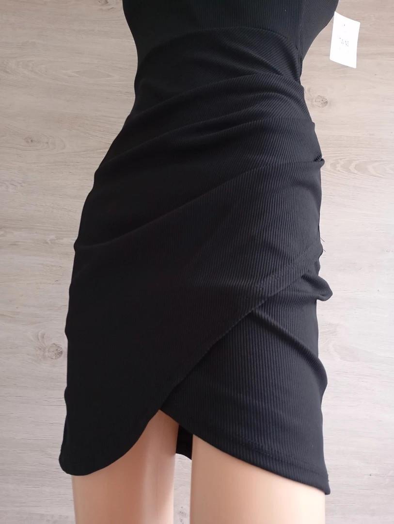 Jolie robe de soirée 🌸 Twins 🌸 Tu - Noir - Neuf - sans manches - décolleté