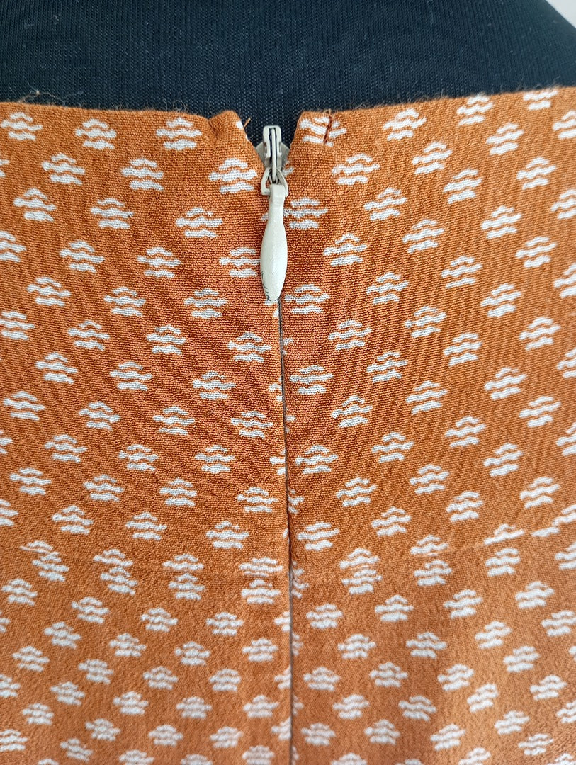 Belle robe Hartford manches courtes taille L - Orange/marron - Très bon état - 100% viscose
