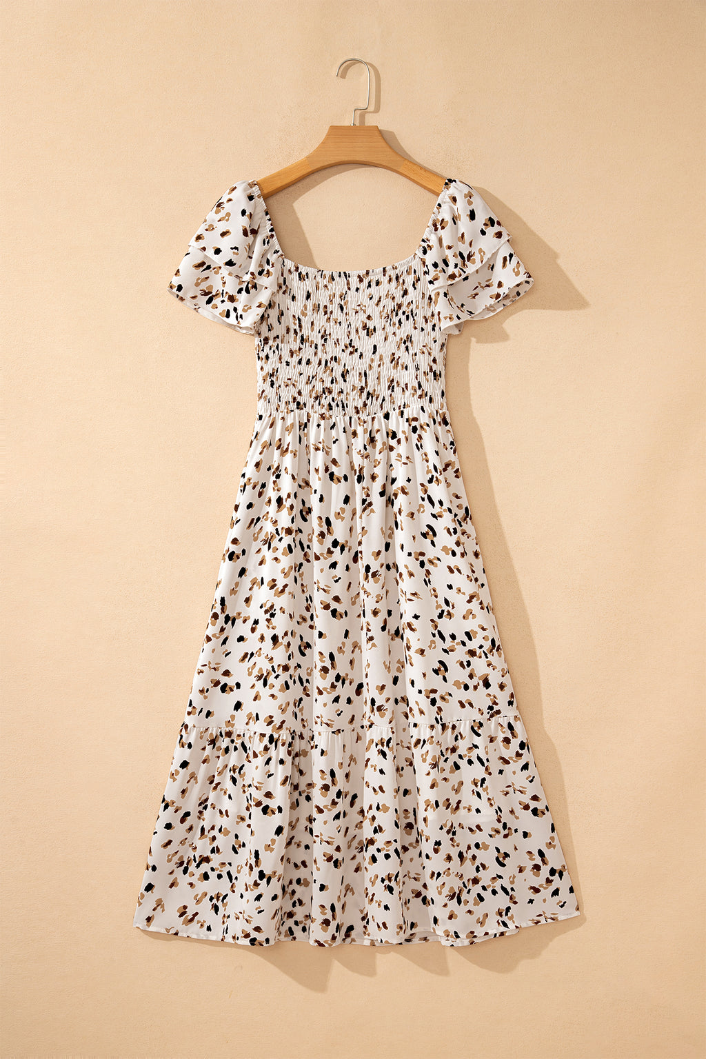 Robe Florale Beige – Col Carré Smocké & Manches Courtes à Volants