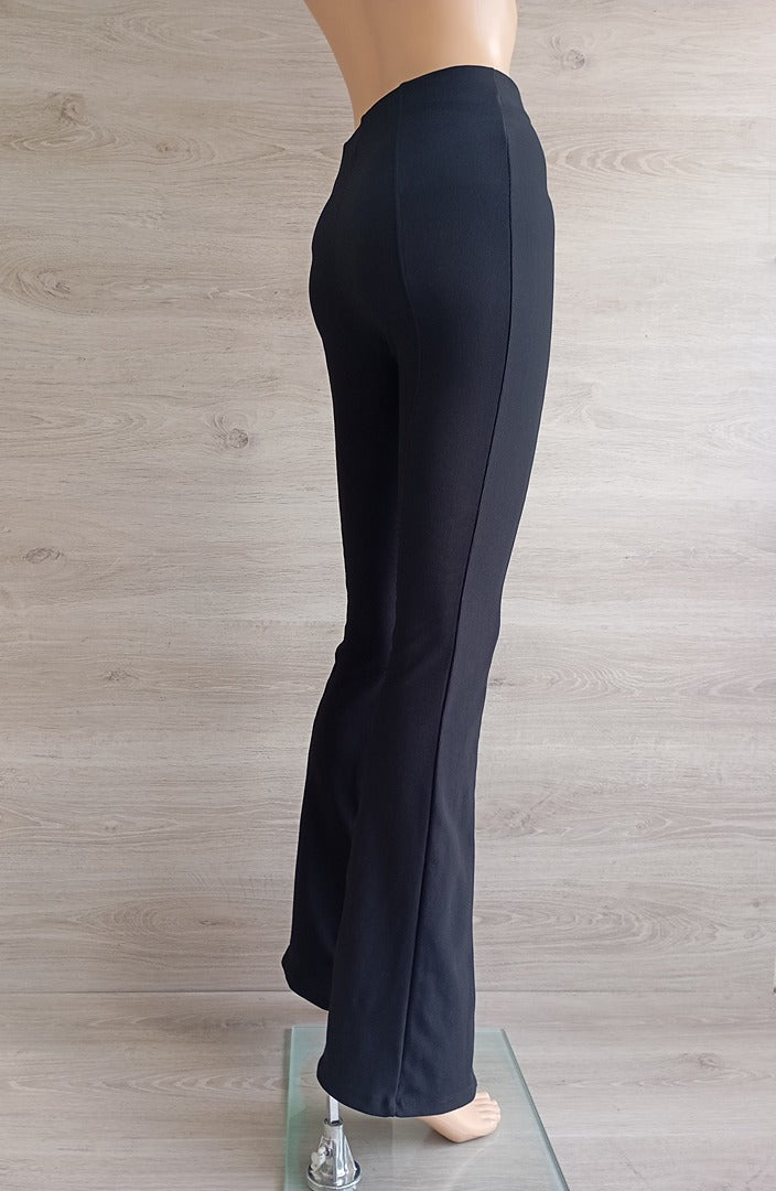 Pantalon flare Pull&bear - S - Noir - Très bon état