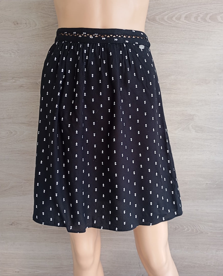 Jupe courte - Ddp - 38 - Noir/blanc - Très bon état - 100% viscose