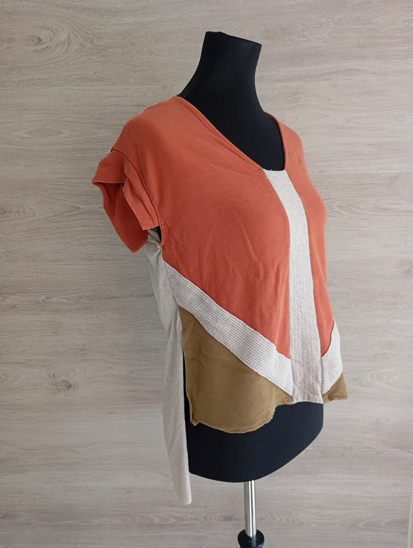 Joli top Zara taille S - Orange/multicolore - manches courtes