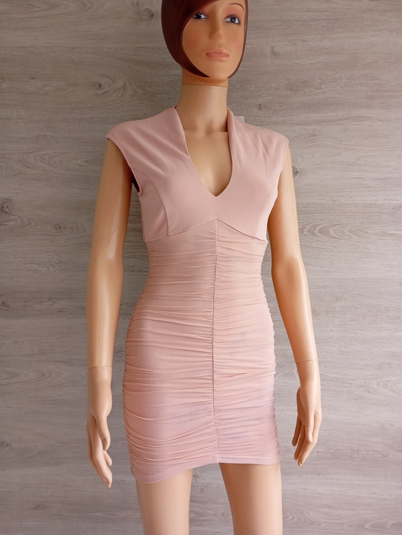 Robe mini moulante rose poudré — Privy — Taille S — Neuve
