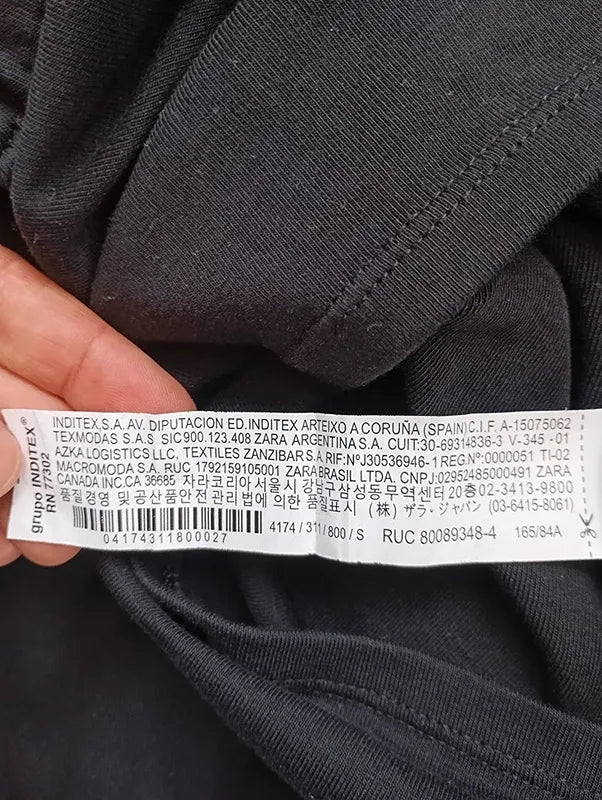 Belle robe moulante sans manches Zara taille S - noir en très bon état