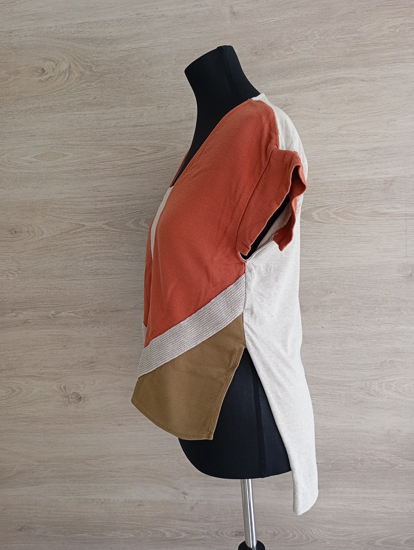 Joli top Zara taille S - Orange/multicolore - manches courtes