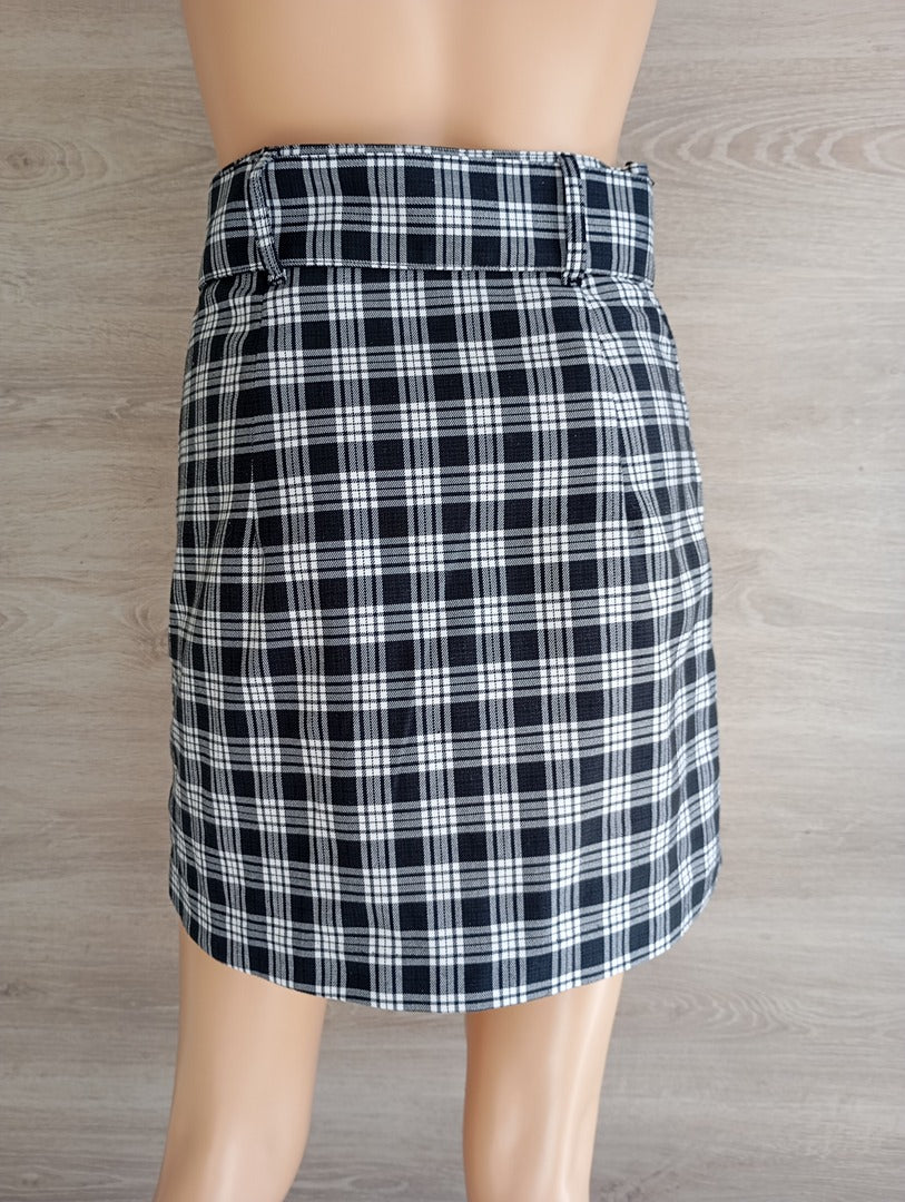 Mini-jupe H&m - 36 - Noir/blanc - Très bon état - motif carreaux