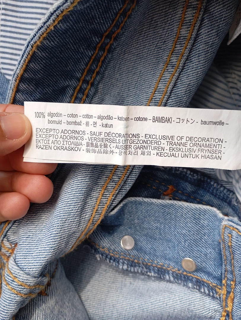 Joli short en jean Zara taille S - Bleu en super état