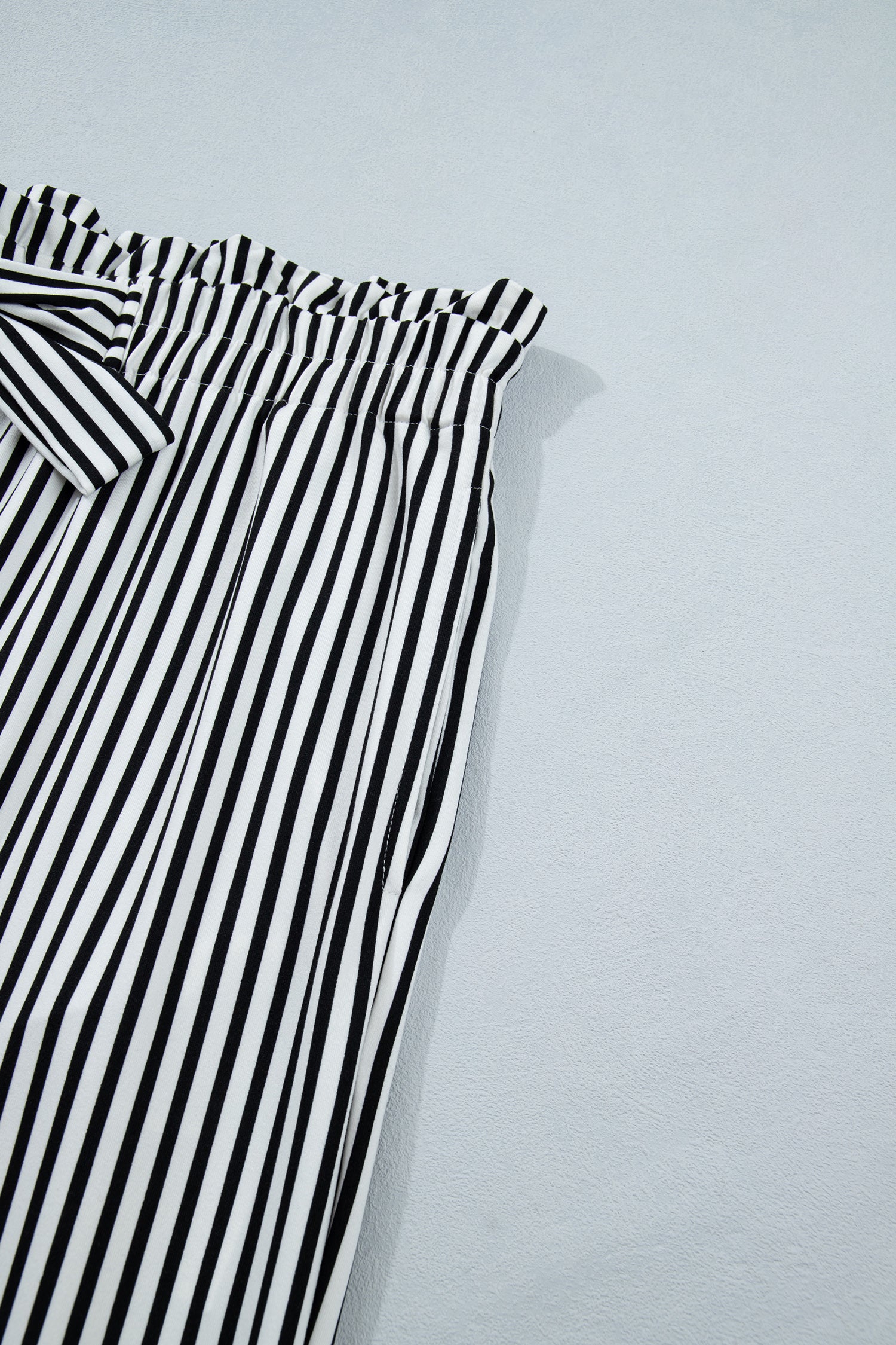 Pantalon Large à Rayures Noires — Taille Élastique & Poches Grande Taille