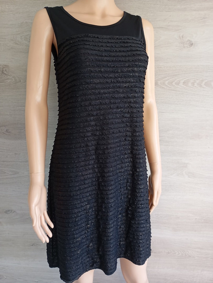 Robe courtes sans manches - à petits volants - 36 - Noir/doré - Très bon état