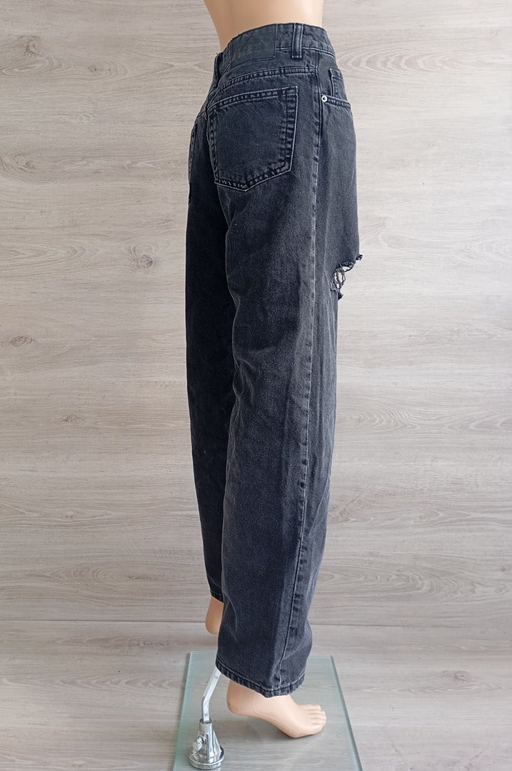 Jean déchiré H&m Divided - 34 - Noir délavé - Très bon état