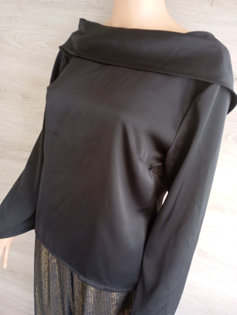 Blouse manches longues 🌸 Armonias -🌸 S - Noir - Neuf avec étiquette - visuel satin