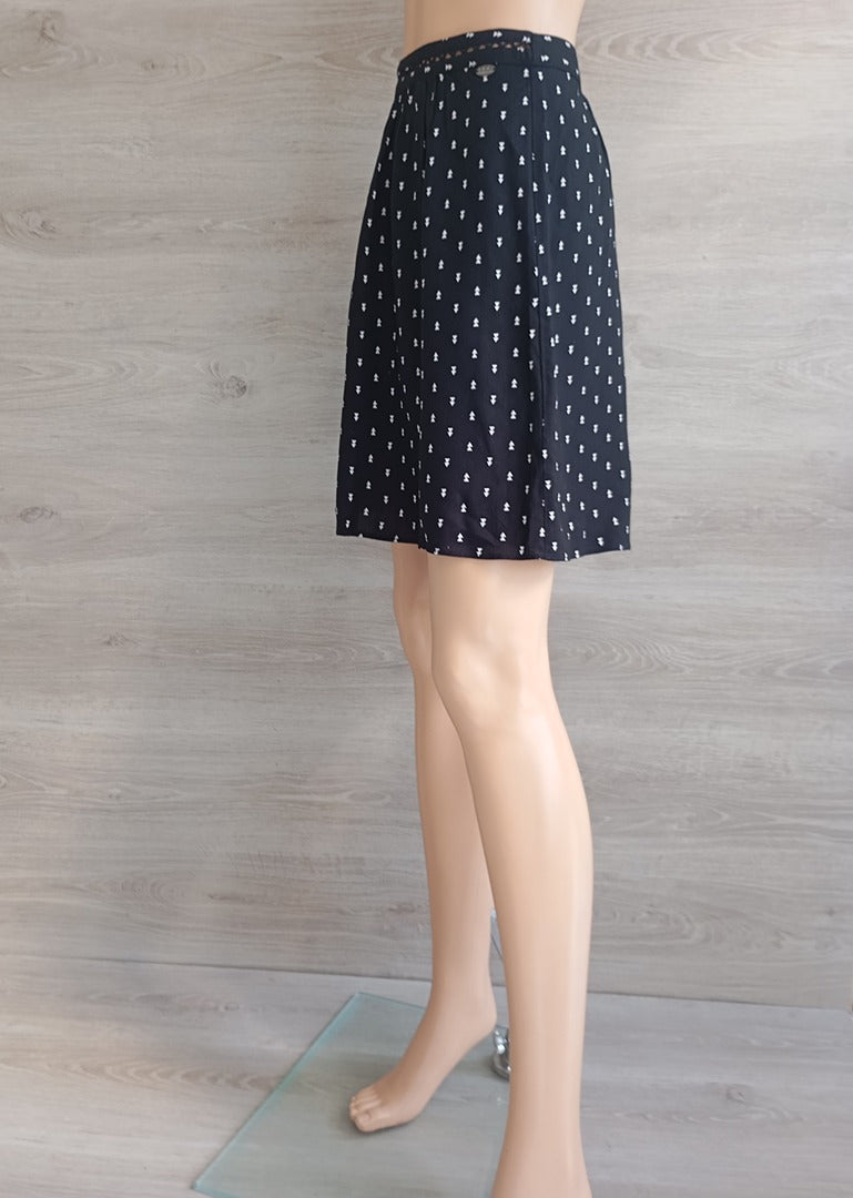 Jupe courte - Ddp - 38 - Noir/blanc - Très bon état - 100% viscose