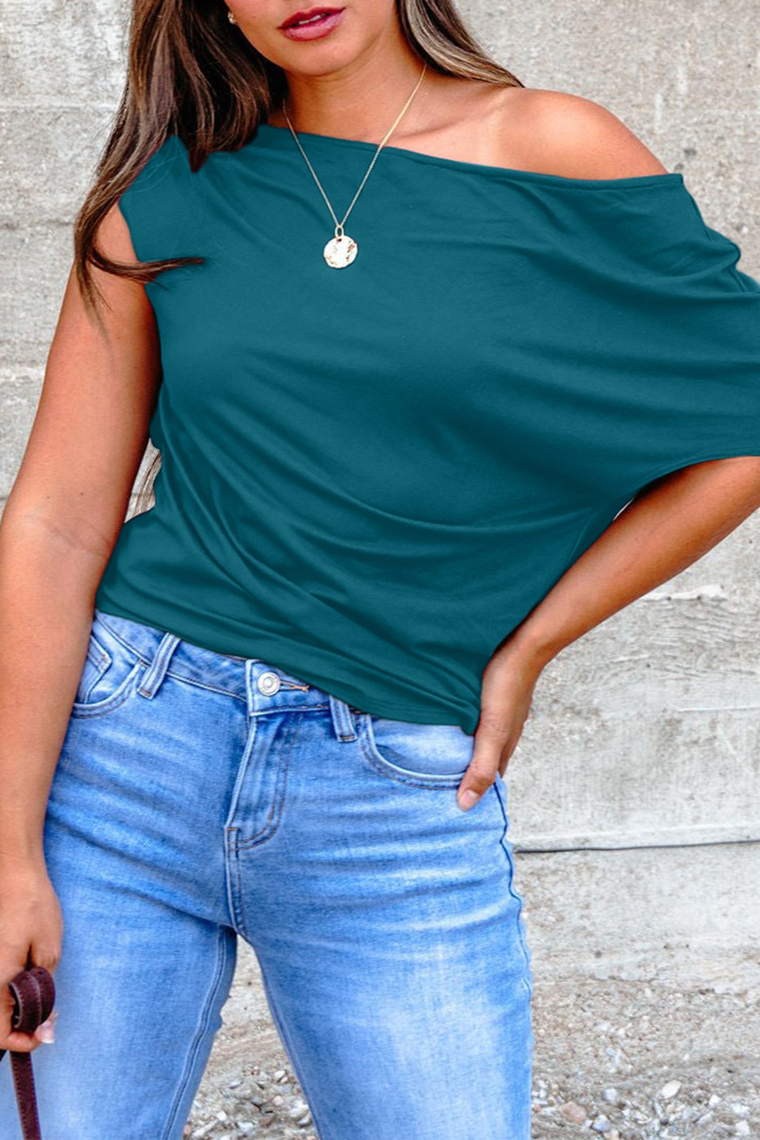 Top Grande Taille Col Asymétrique — 5 Coloris