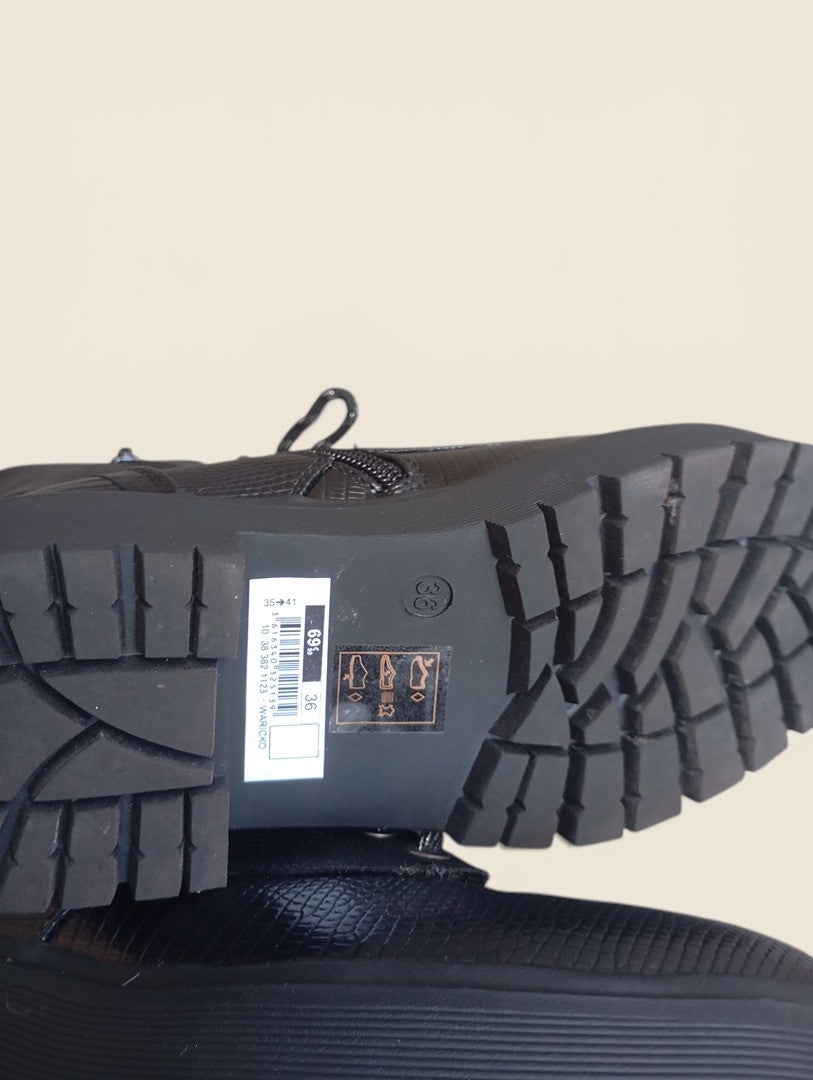 Superbes Bottines chaussures femme/fille Bullboxer taille 36 noires neuves style croco