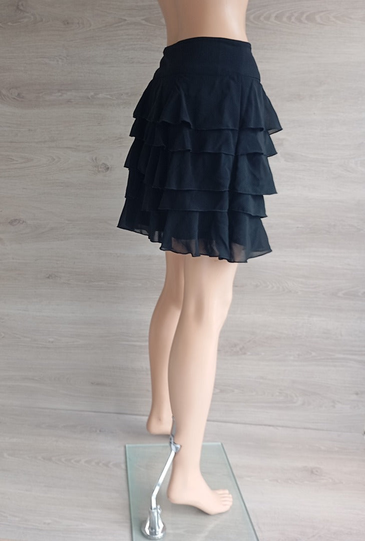 Mini-jupe noire à volants — Camaïeu — Taille M (38) — Très bon état
