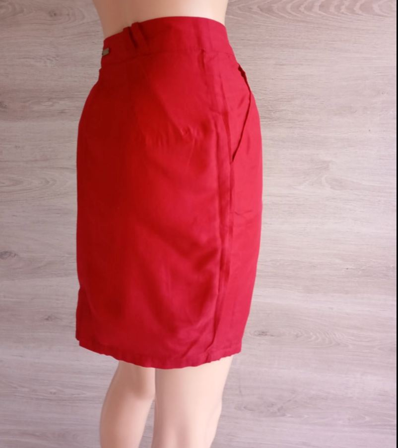 Jolie jupe Skunkfunk taille M - Rouge - en coton et soie - neuve