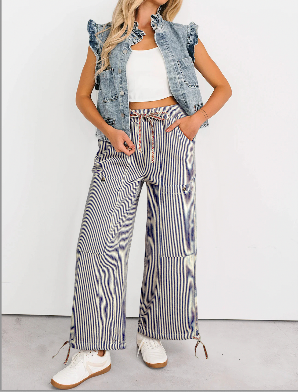 Pantalon Large Rayé – Taille Élastique & Chevilles Ajustables