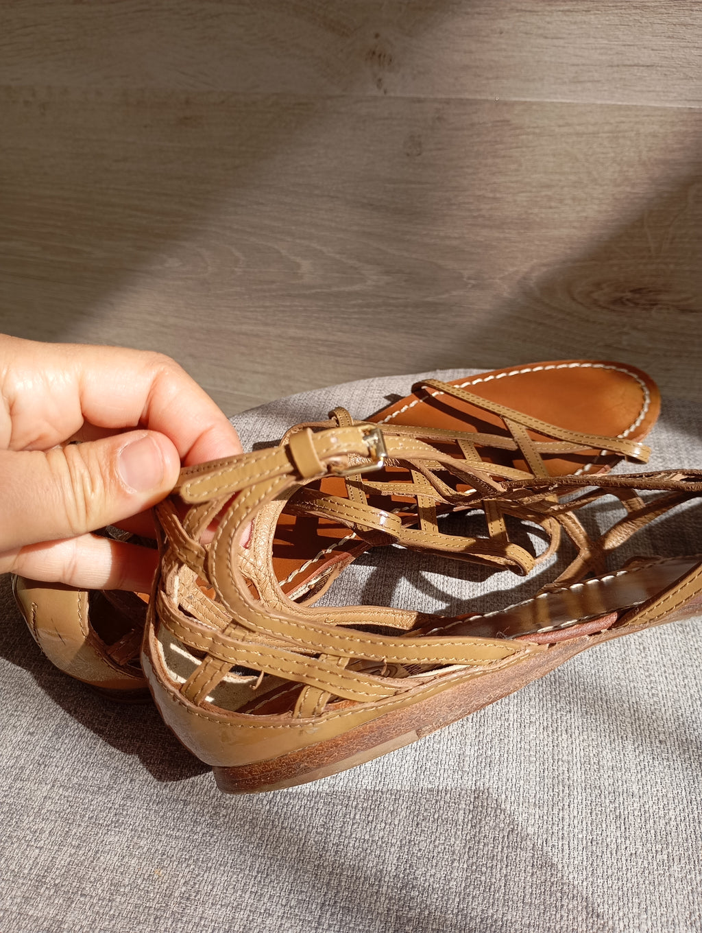 Sandales - spartiate en cuir couleur café Tory Burch taille 44