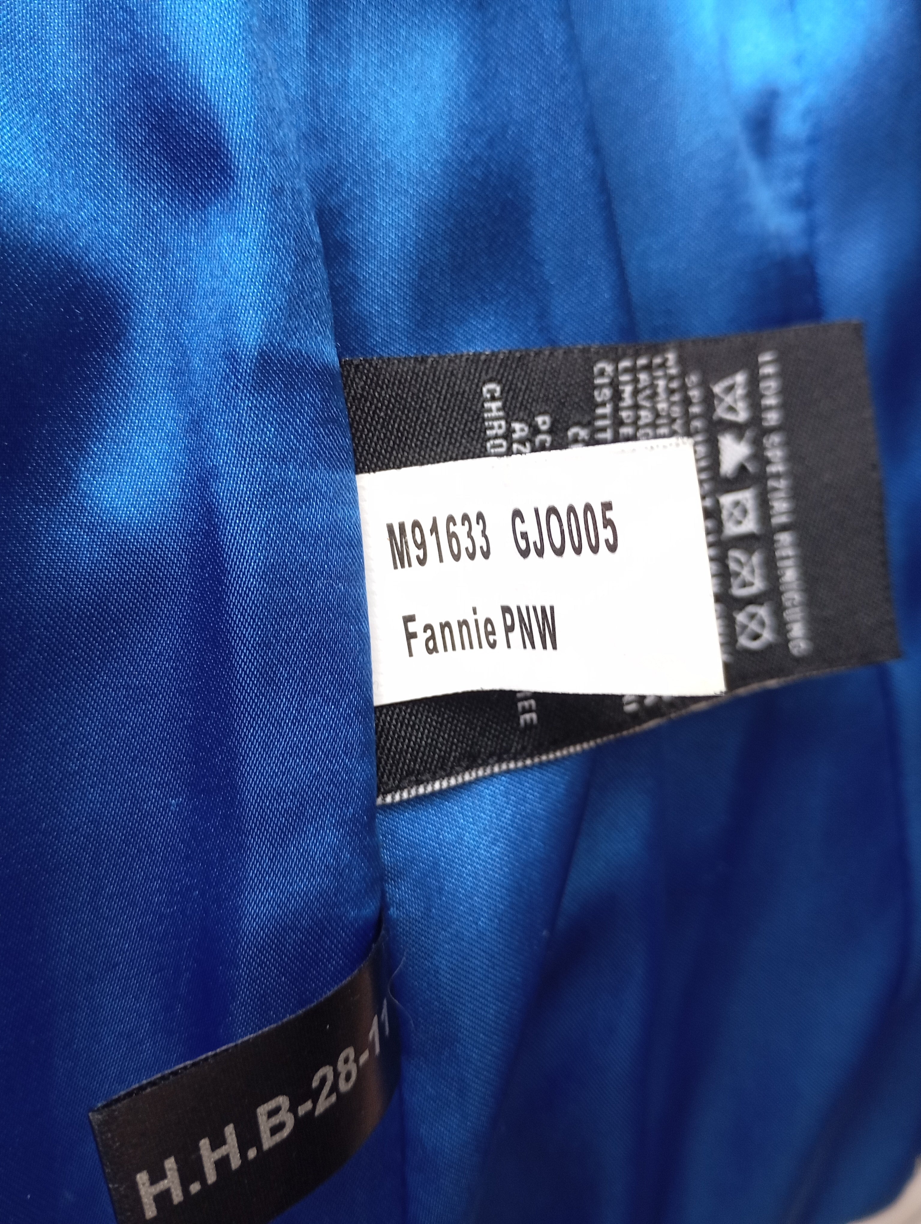 Veste Saharienne en Cuir Véritable Gipsy Mauritius – Coupe Cintrée Écru – Taille M