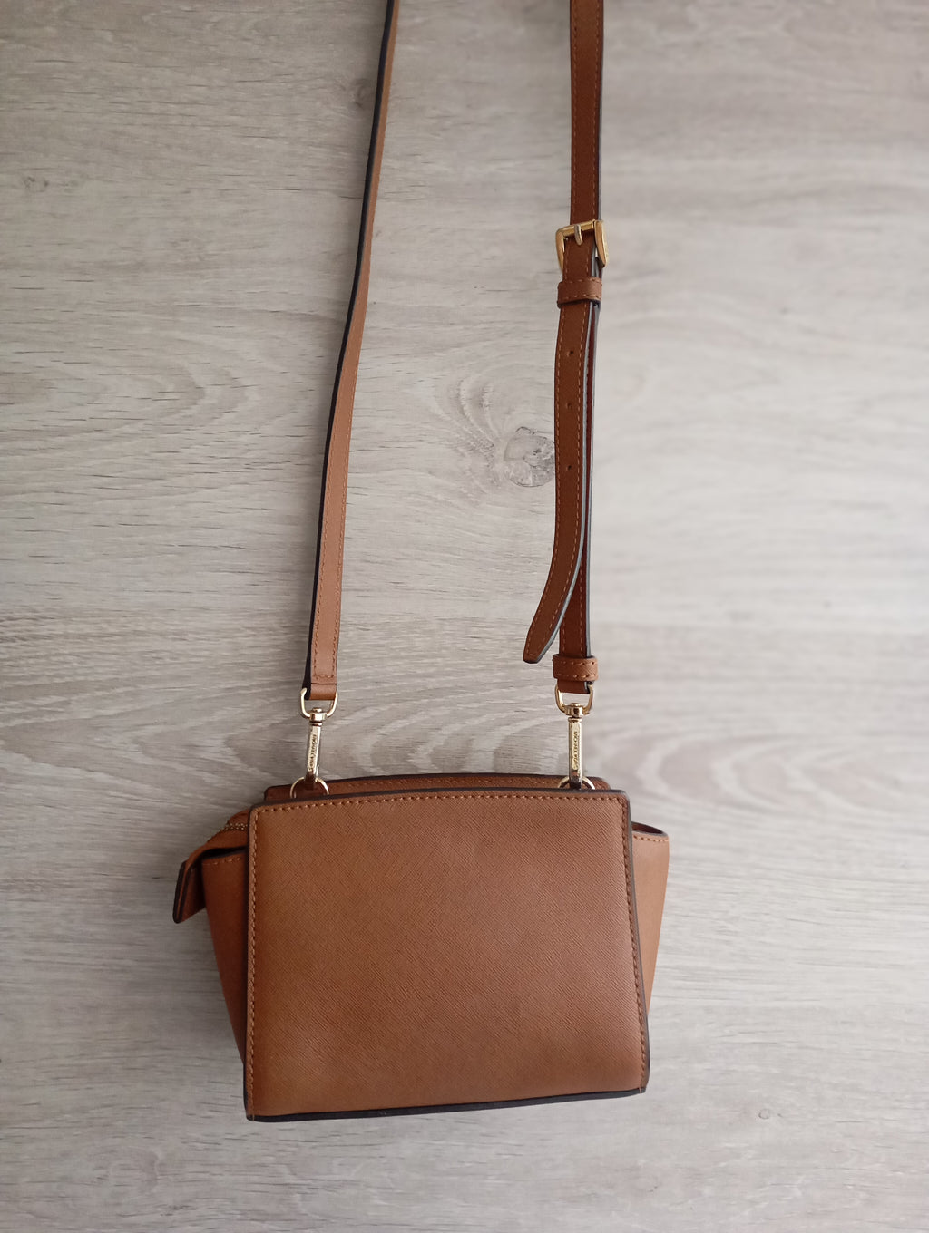 Sac à bandoulière Michael Kors — Cuir Saffiano Marron