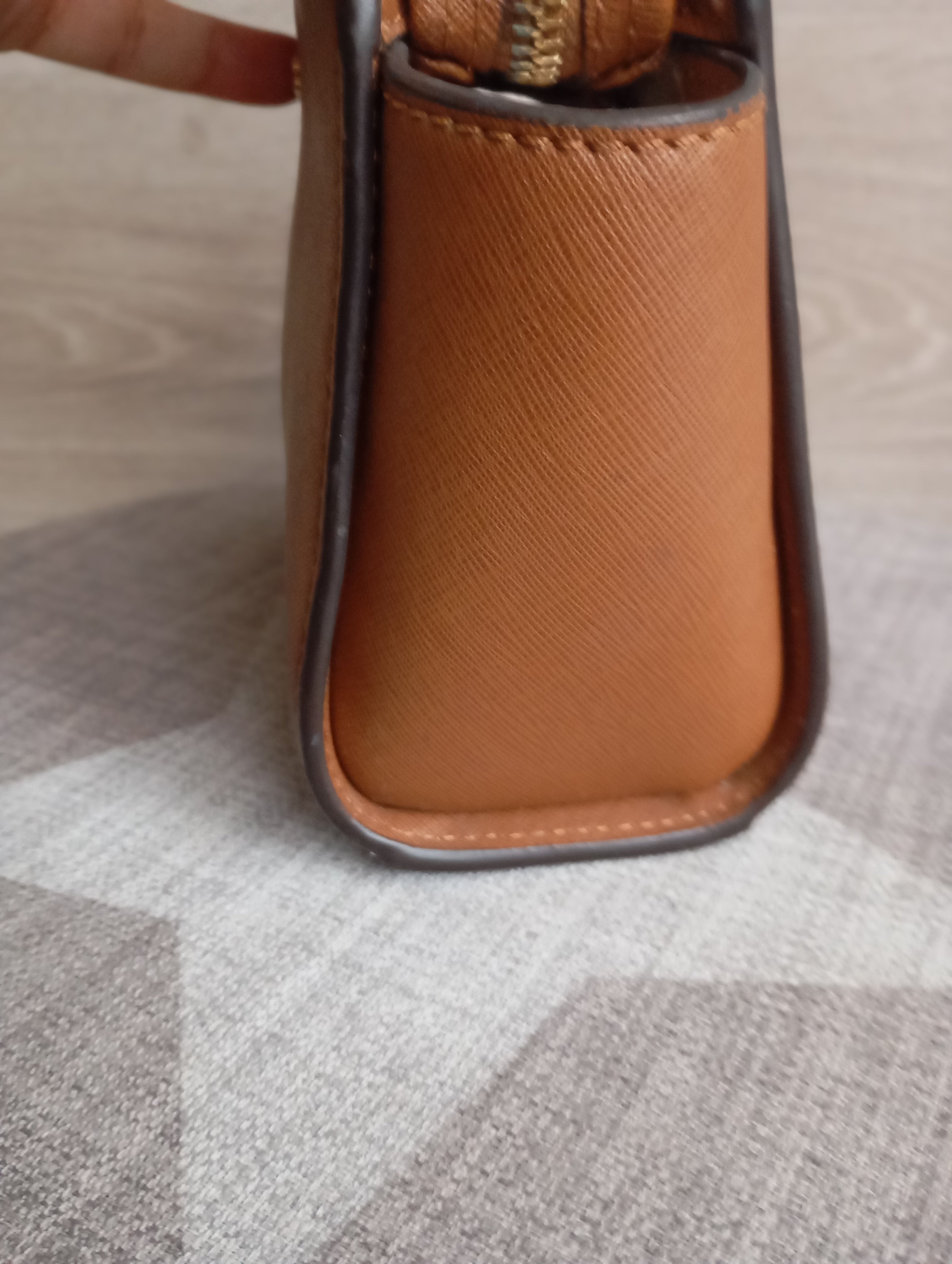 Sac à bandoulière Michael Kors — Cuir Saffiano Marron