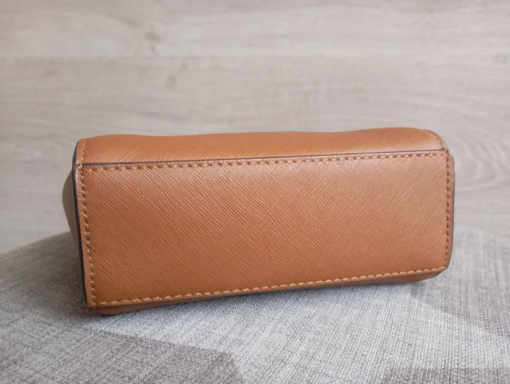 Sac à bandoulière Michael Kors — Cuir Saffiano Marron