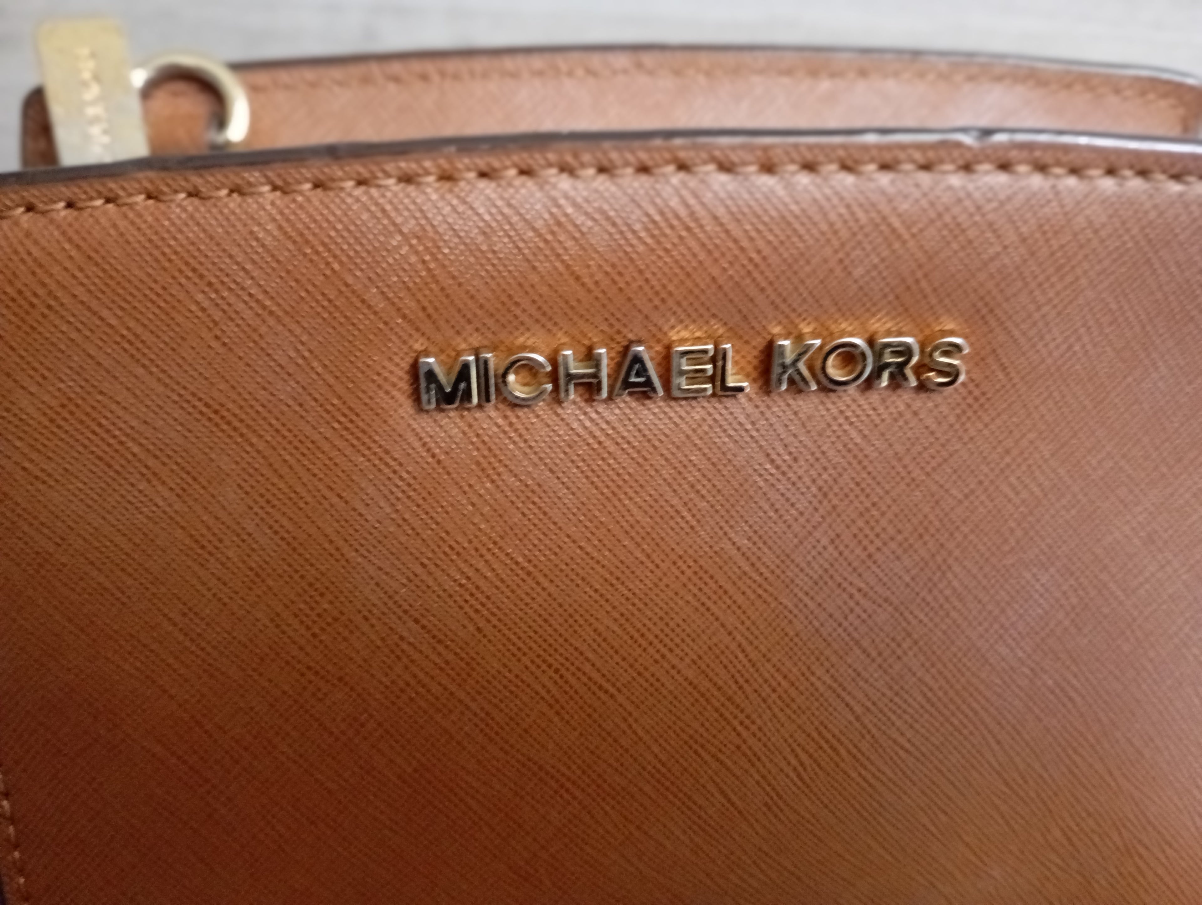 Sac à bandoulière Michael Kors — Cuir Saffiano Marron