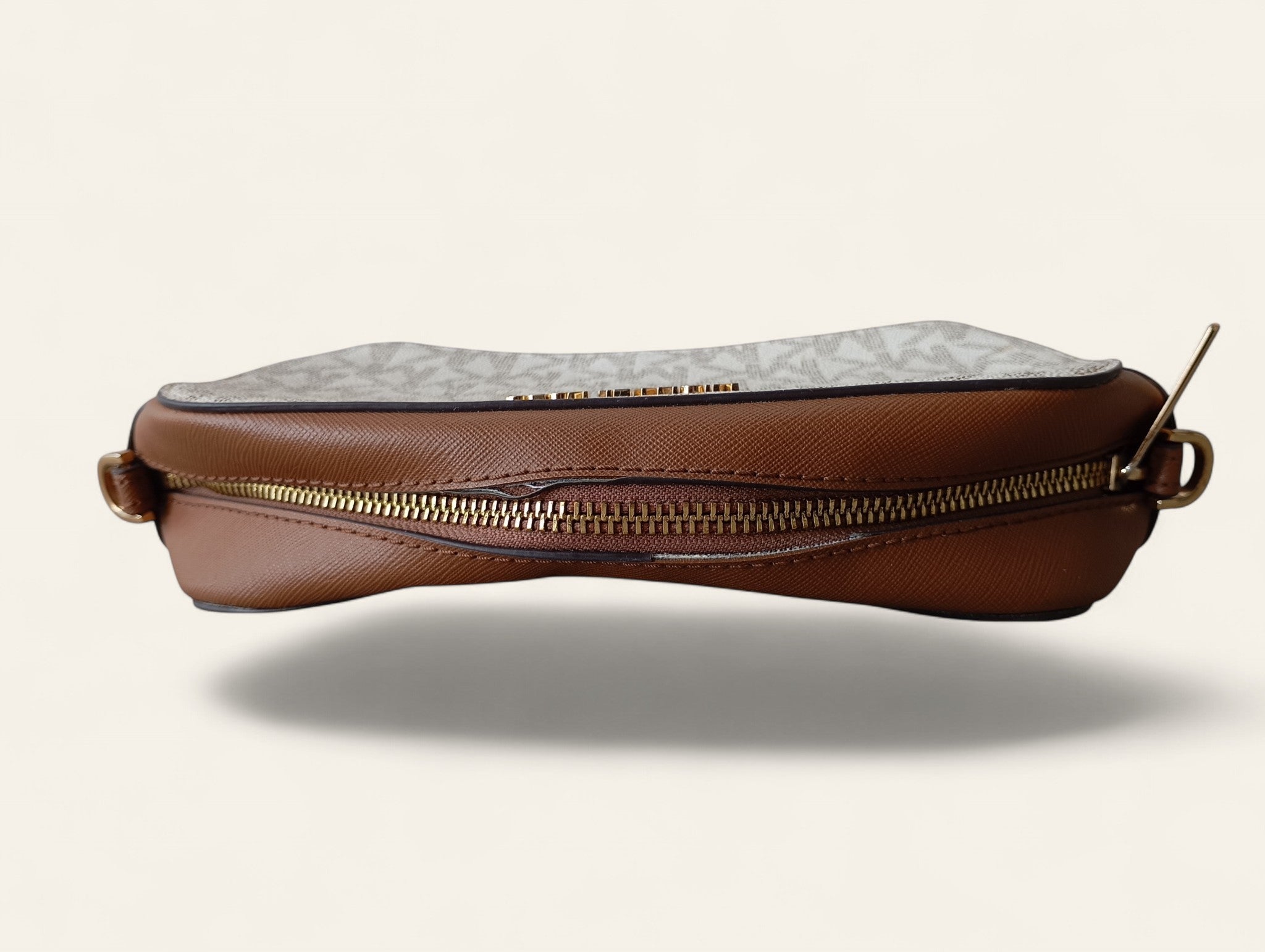 Sac à main Michael Kors — Monogramme MK Vanille & Cognac — Seconde main