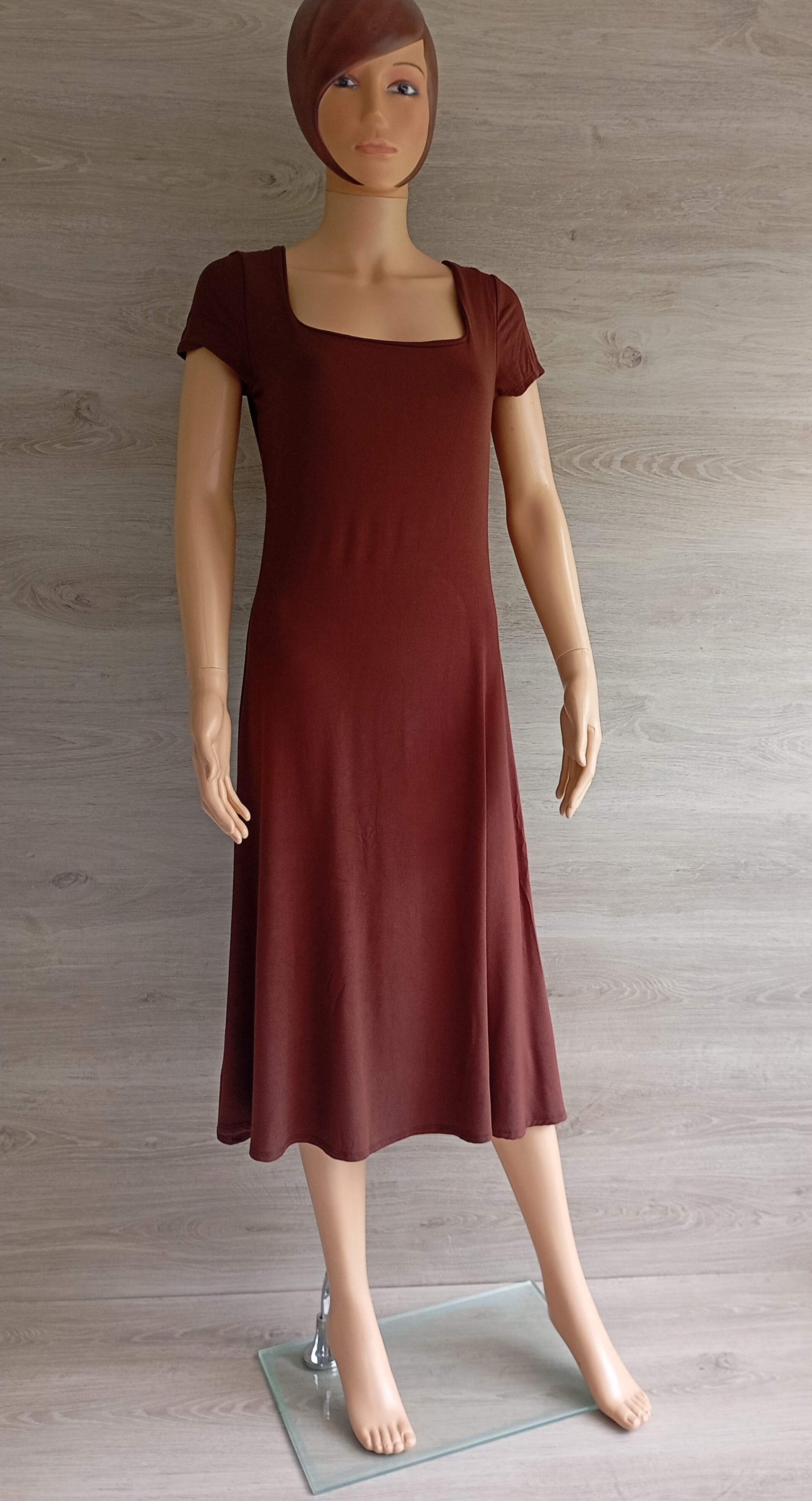 SEE YOU MONDAY D8765 Robe Midi taille M Marron Rouille Y2K Minimaliste