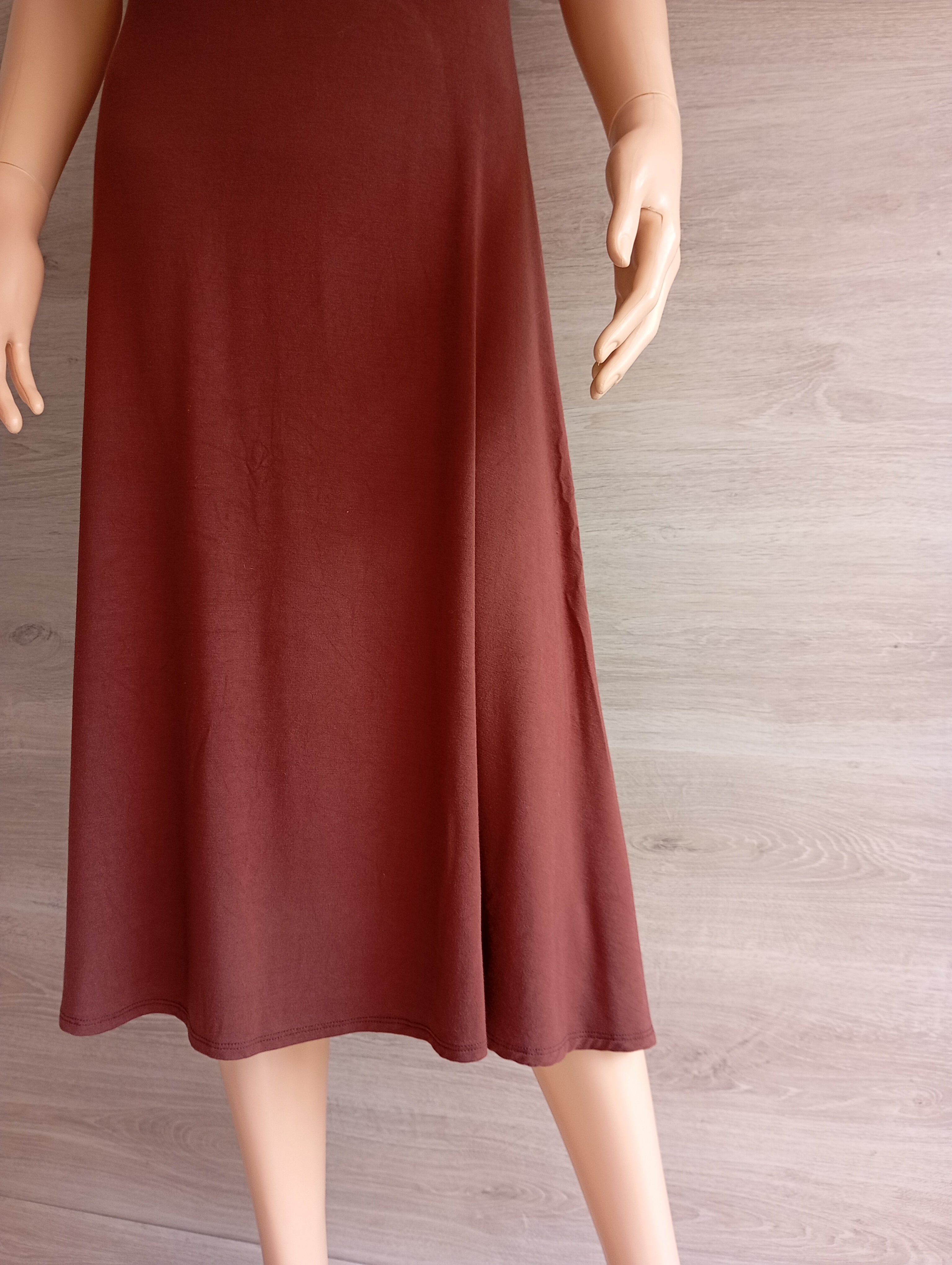 SEE YOU MONDAY D8765 Robe Midi taille M Marron Rouille Y2K Minimaliste