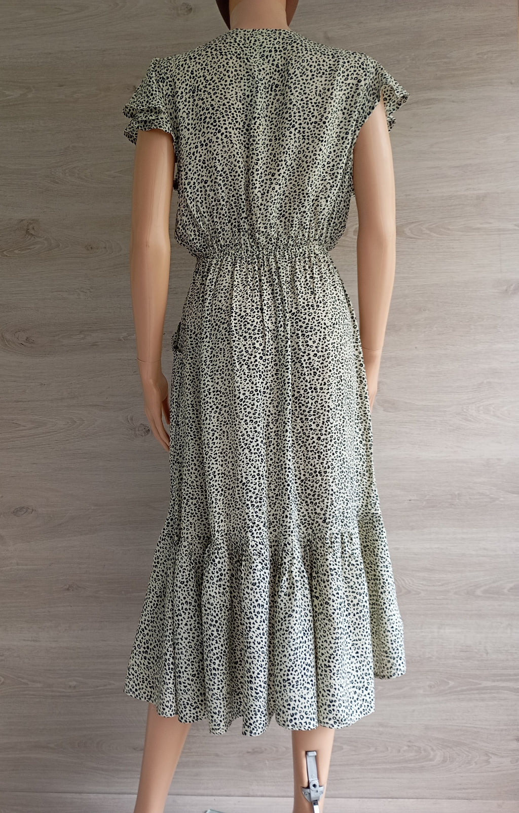 Robe Courte Imprimé Léopard à Volants Brant – Neuve avec Étiquette Taille M/L