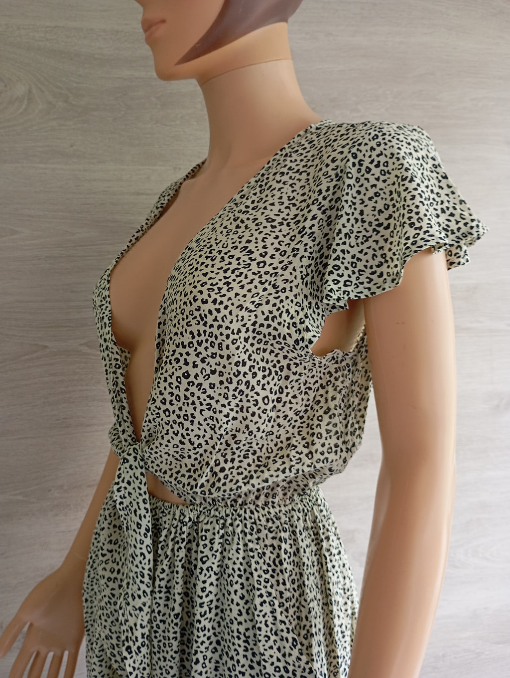 Robe Courte Imprimé Léopard à Volants Brant – Neuve avec Étiquette Taille M/L