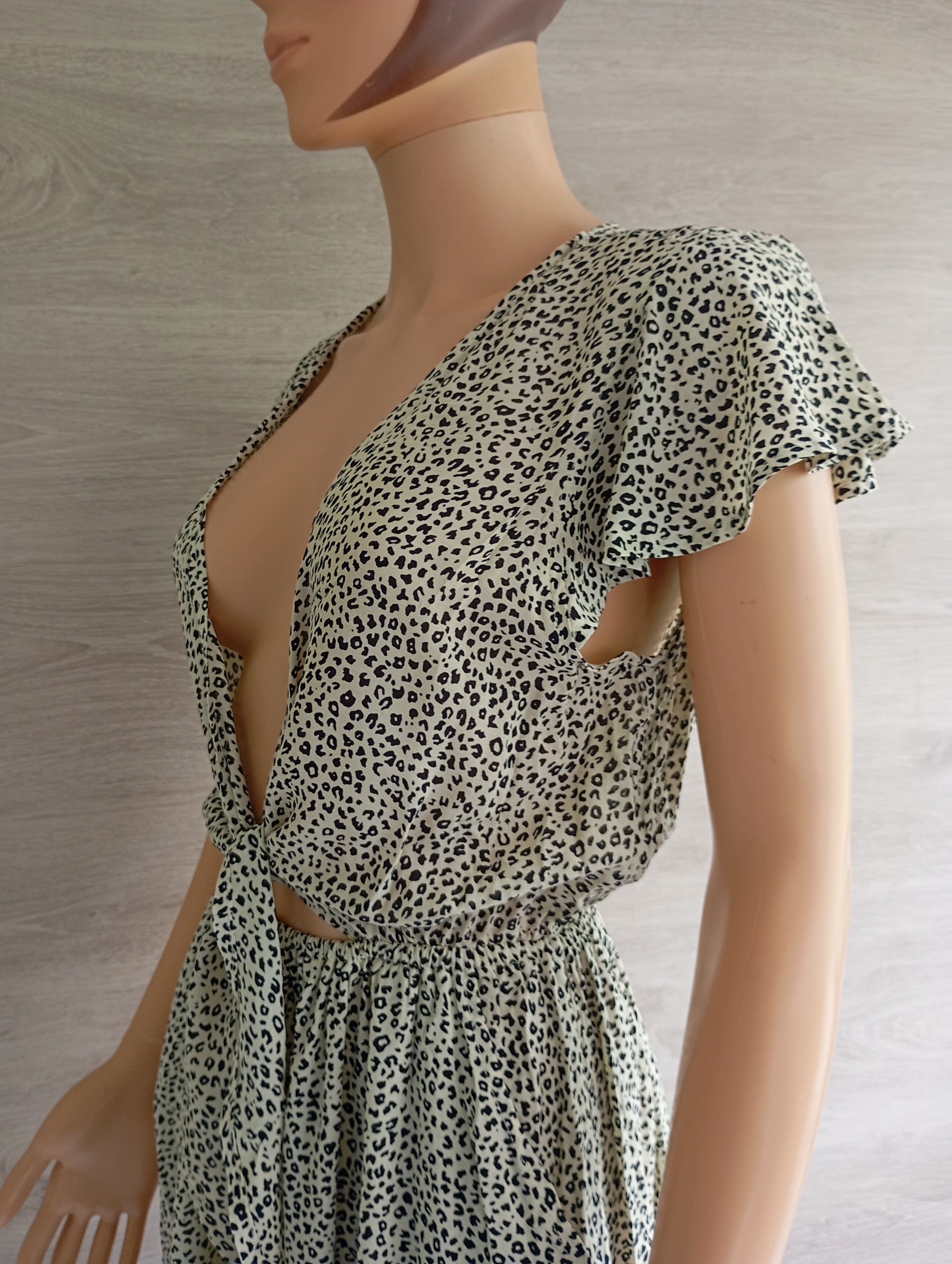 Robe Courte Imprimé Léopard à Volants Brant – Neuve avec Étiquette Taille M/L