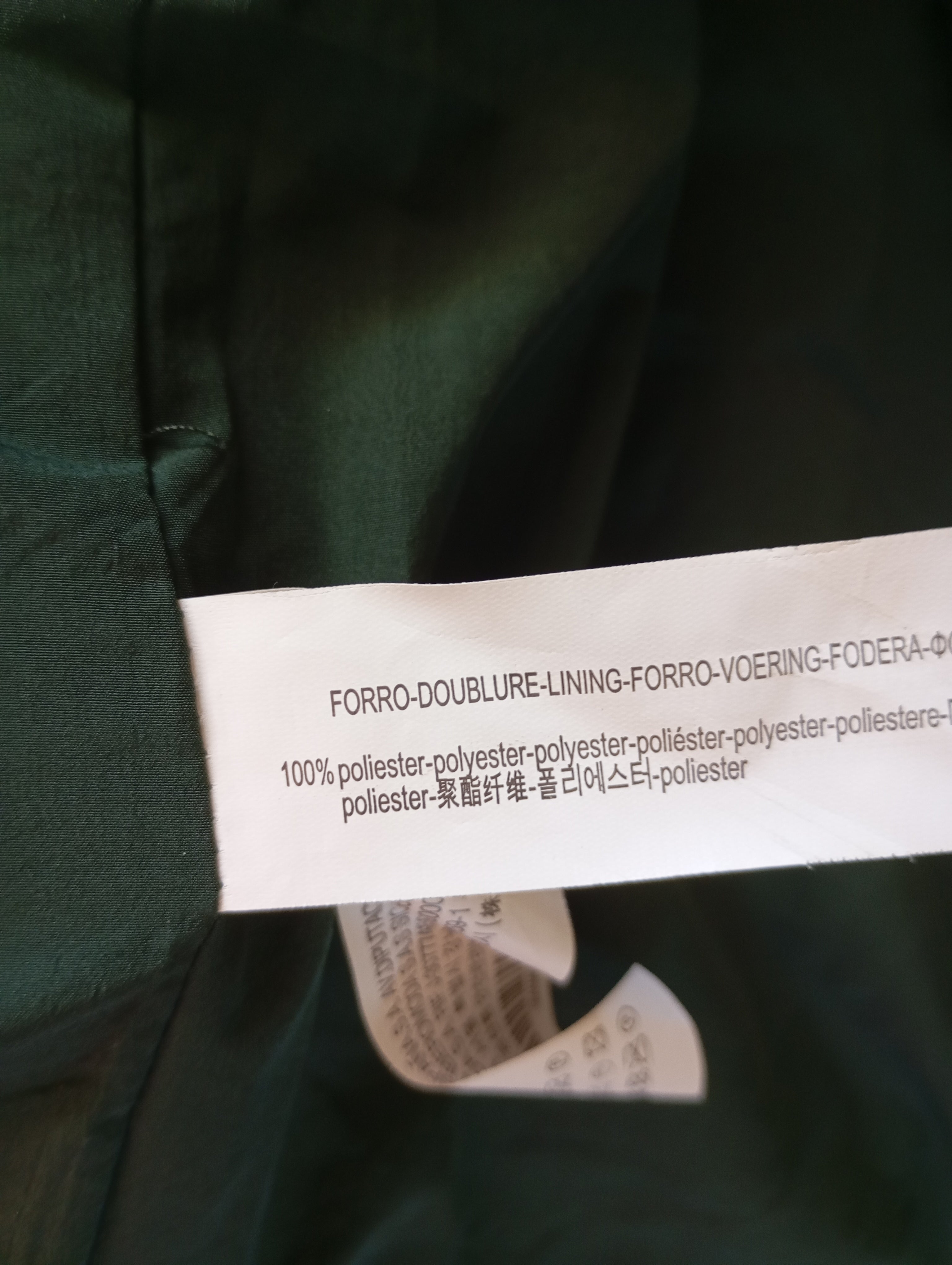 Veste fausse fourrure vert sapin — Bershka — Taille S — Super état