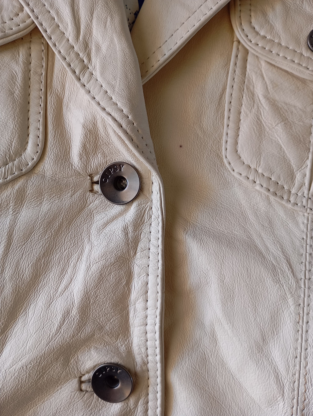 Veste Saharienne en Cuir Véritable Gipsy Mauritius – Coupe Cintrée Écru – Taille M