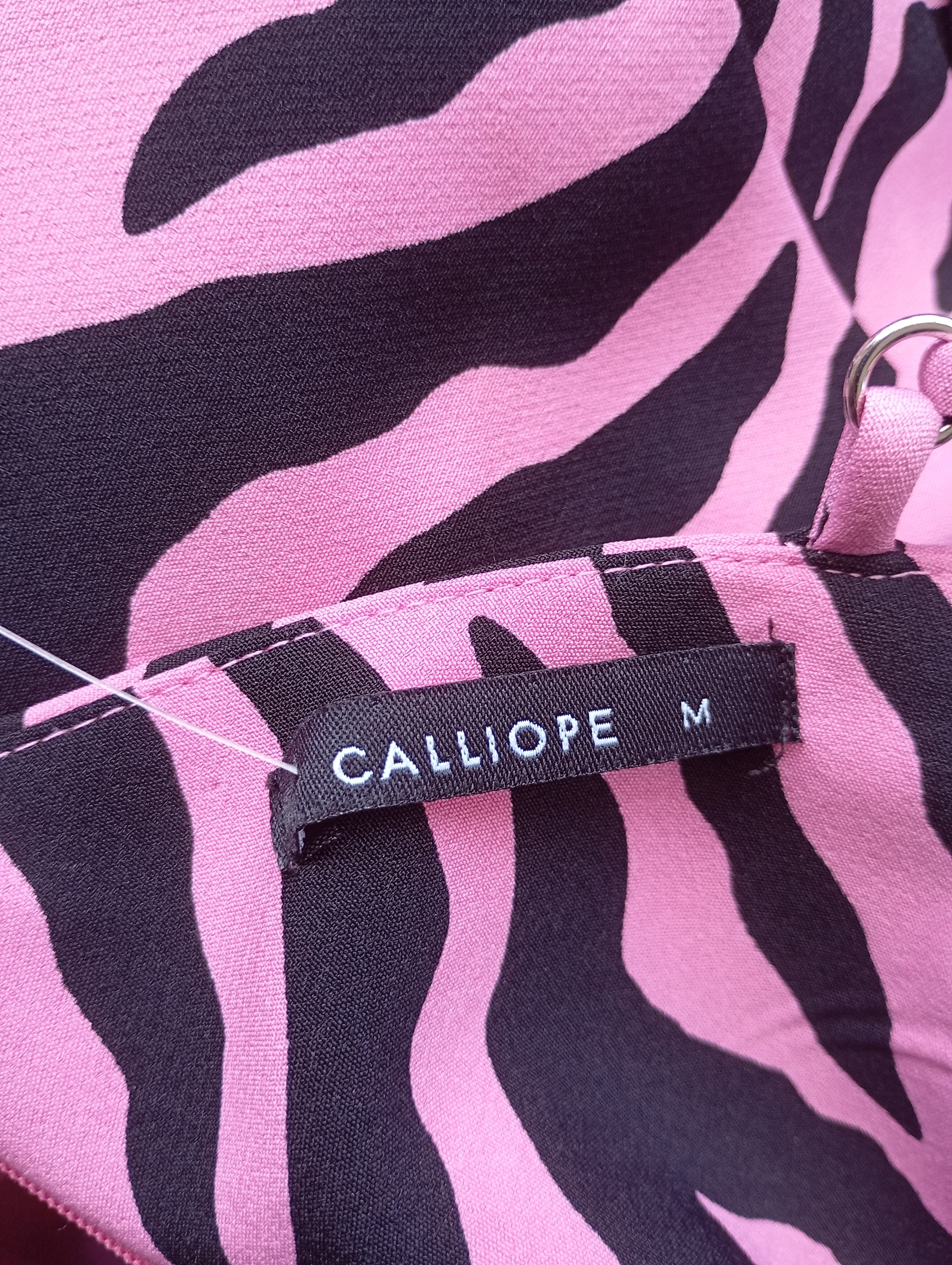 Superbe robe Calliope – Taille M - Fushia et noir - motif zébré