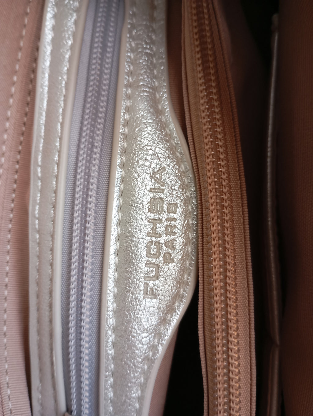 Sac Porté Main Tressé Argenté Fuchsia – Bandoulière Amovible | Neuf | Seconde Main